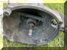 vw_Beetle_gearbox_AB_Code_swing_axle_1300_was_in_67_but_for_later_car_5.JPG (197562 bytes)