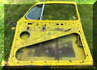 beetle_door_right_drivers_yellow_for_spares_rusty__11.JPG (507323 bytes)