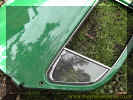 green_VW_Beetle_door_right_solid_good_nice_spares_1972_1302__2.JPG (534611 bytes)