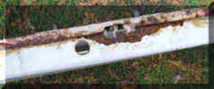 Trekker 181 182 off side rear door white rusty under.JPG (128012 bytes)