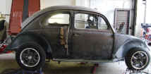 IRISH CKD 1953 OVAL VW BEETLE PROJECT (116)HENRY .JPG (106871 bytes)