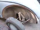 vw standard model oval beetle  front wheel arch.JPG (226116 bytes)
